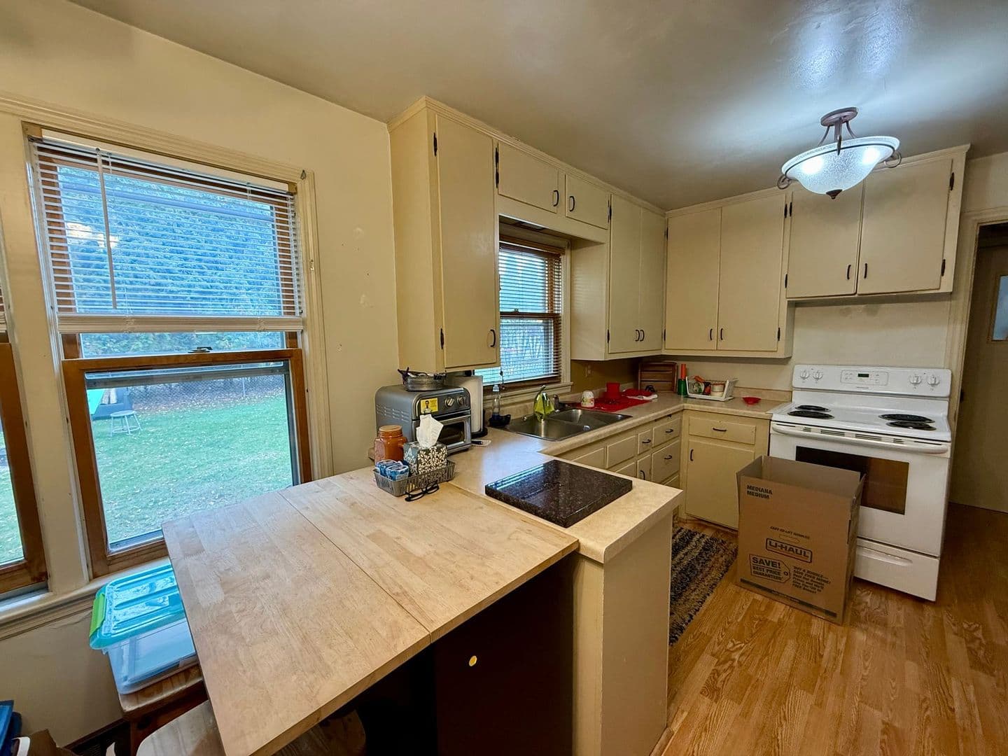 Wausau House: 152025 Robin Lane