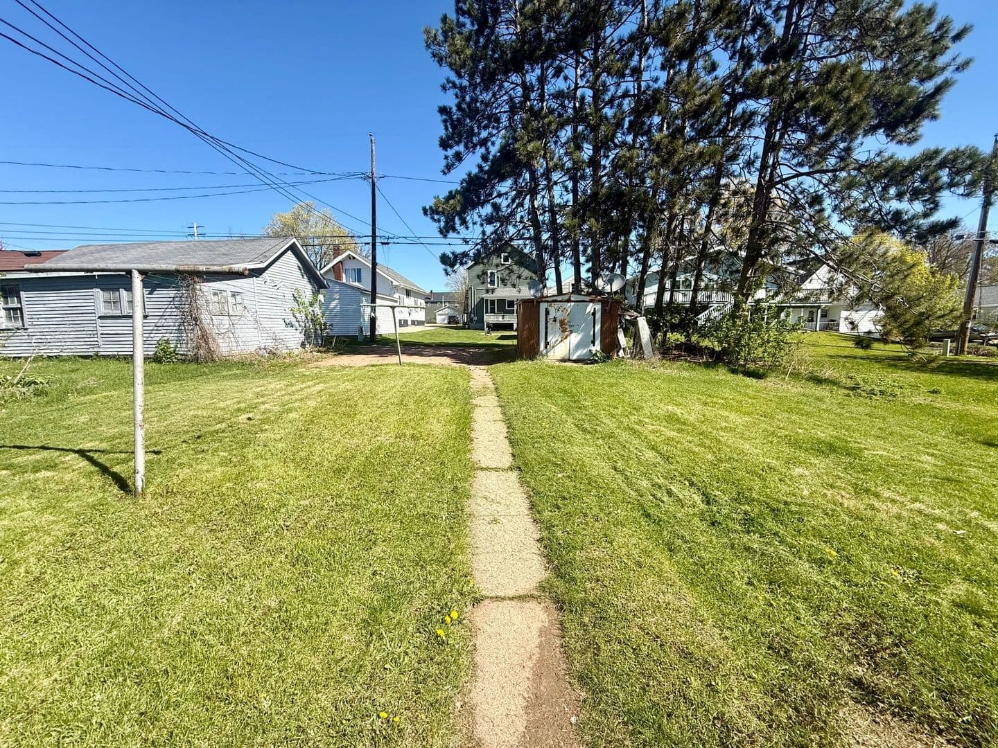 Wausau Apartment: 110 Adrian St