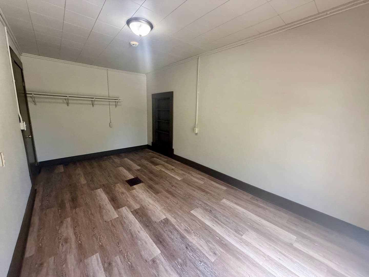 Wausau Apartment: 716 Washington St