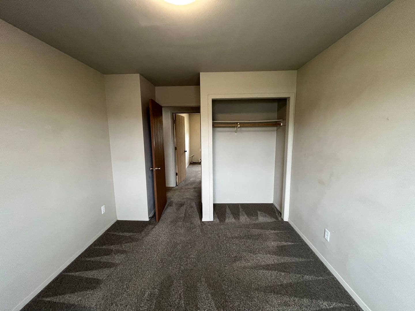 Stevens Point Apartment: 2448 4th Ave