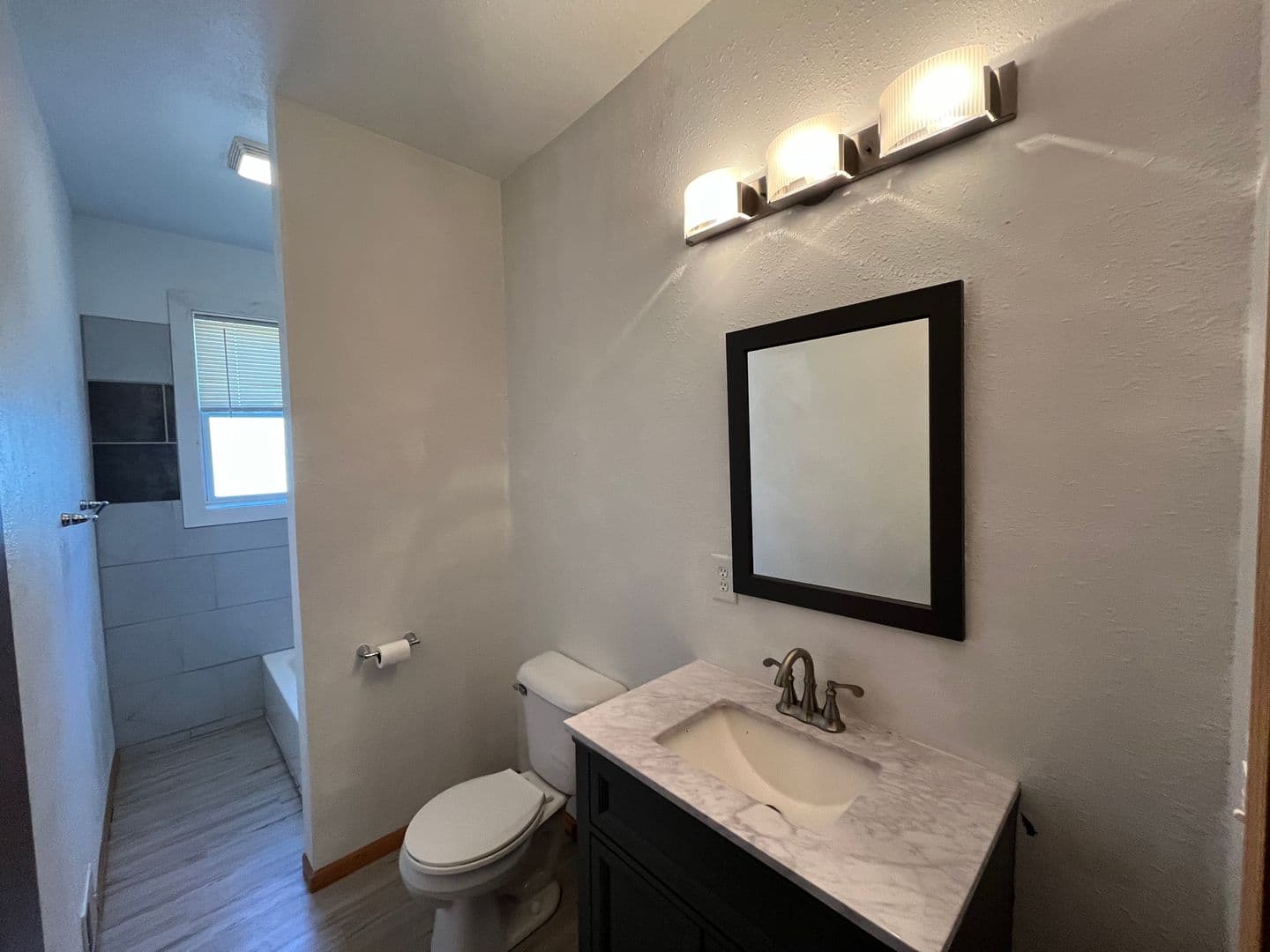 Wausau Apartment: 1015 Grand Ave