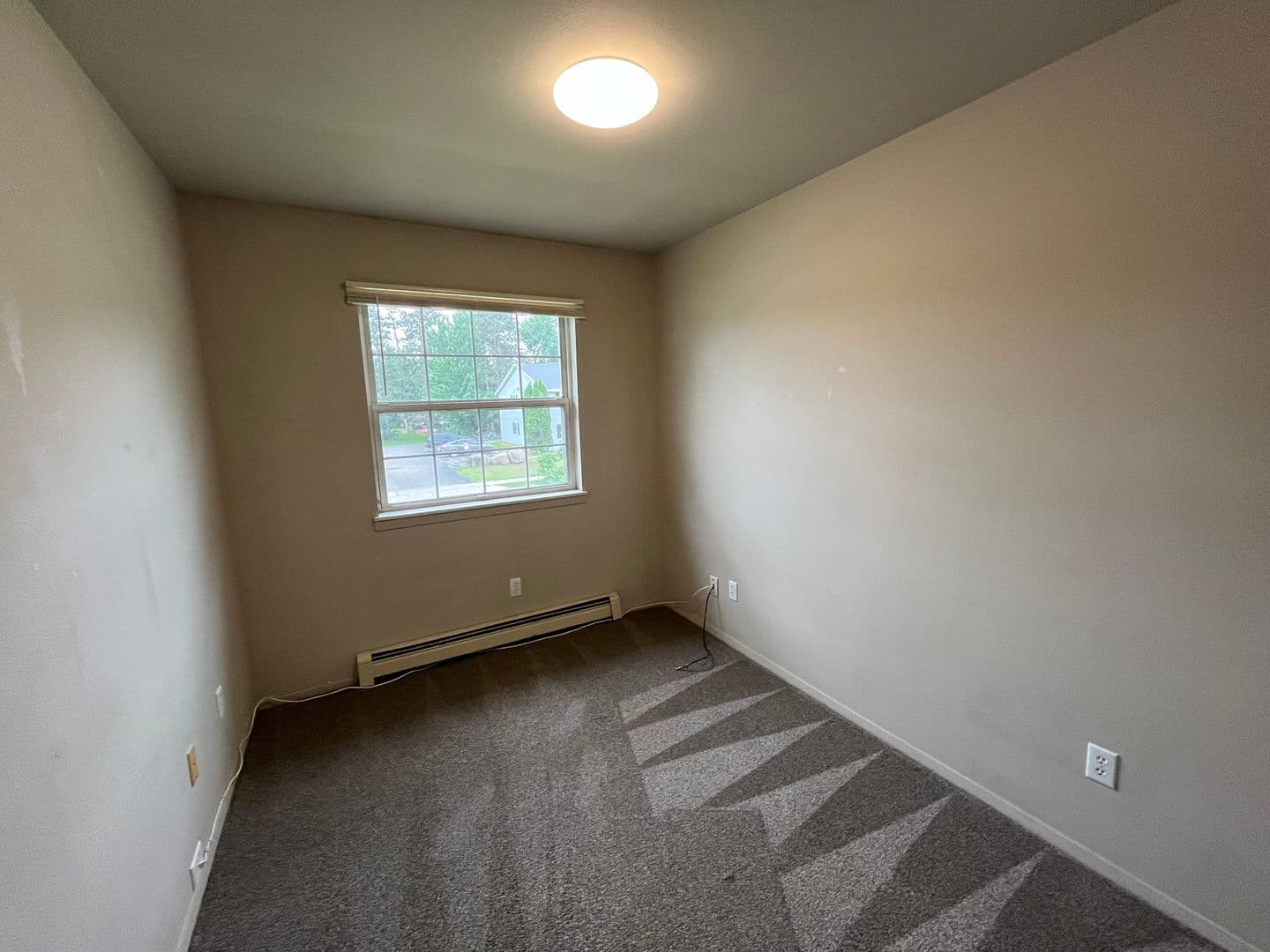 Stevens Point Apartment: 2448 4th Ave