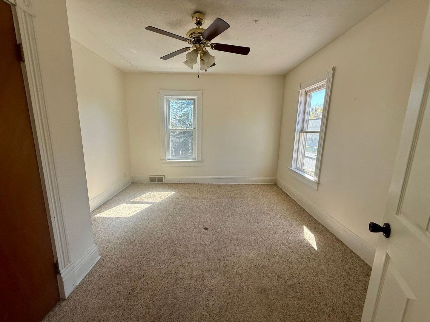 Wausau Apartment: 110 Adrian St