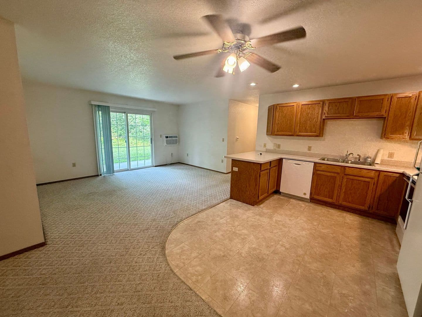Stevens Point Apartment: 5601 Sandpiper Drive B