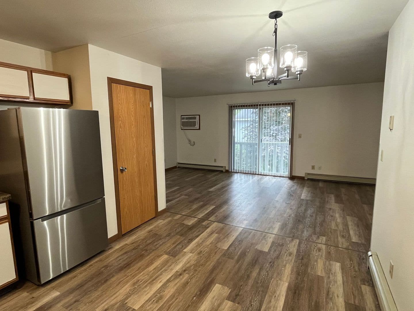 Plover Apartment: 2450 Willow Dr