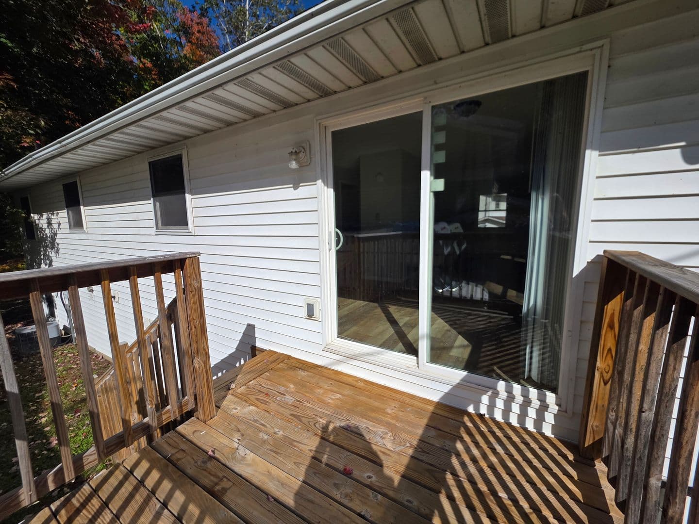 Wisconsin Rapids Apartment: 2460-2462 2nd Ave South