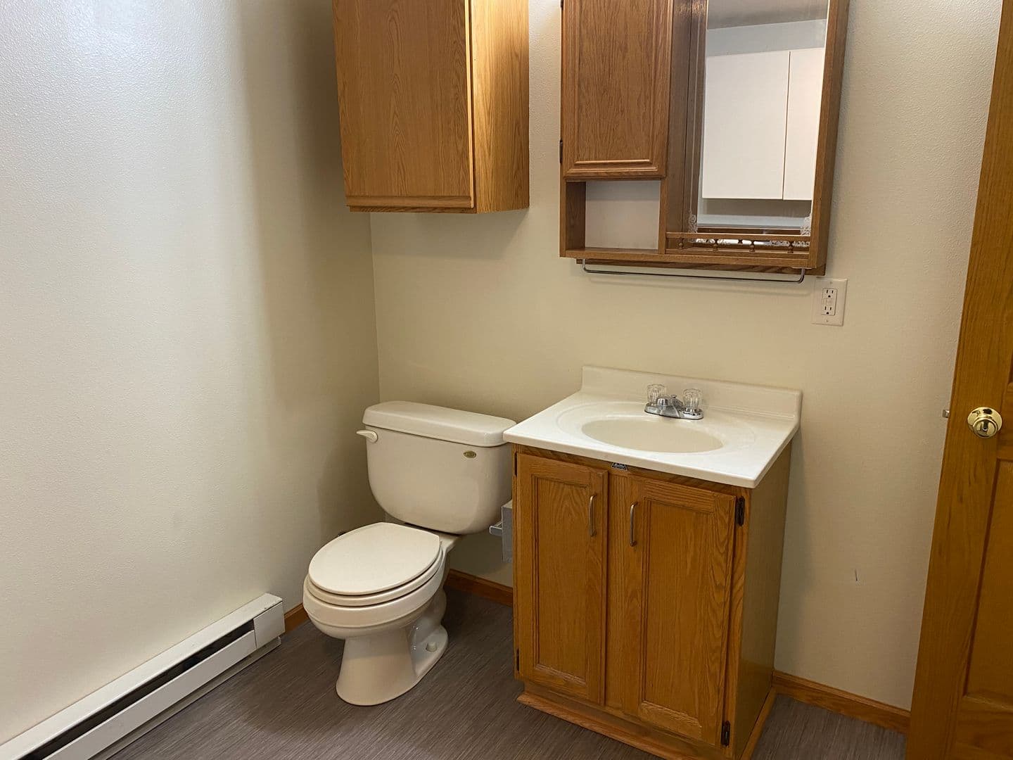 Wausau House: 1034 S 7th Ave
