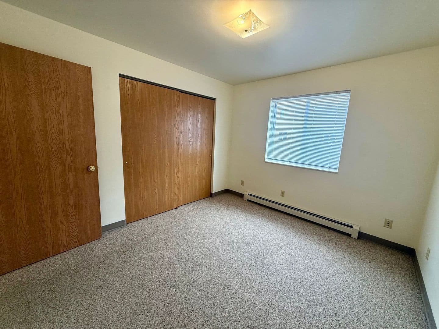 Plover Apartment: 3120 Wilson Avenue