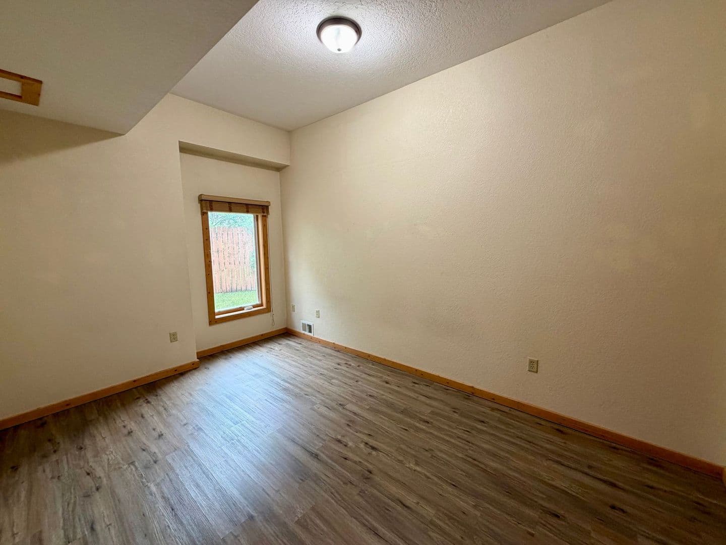 Rhinelander Apartment: 436 Thayer St