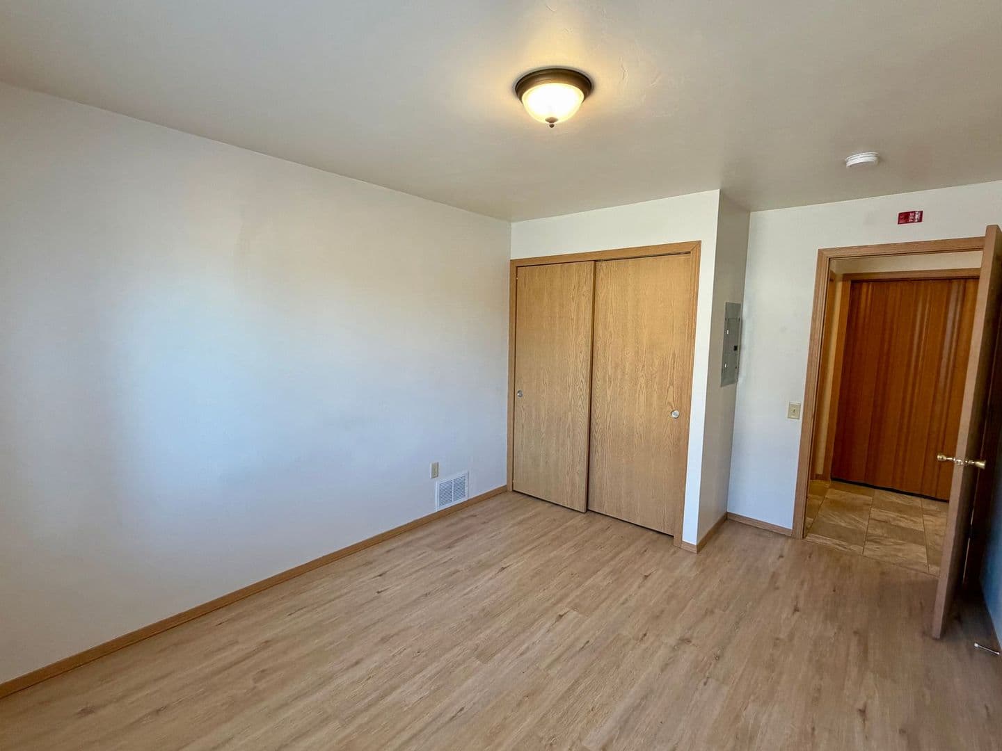 Wausau Apartment: 1813 N 11th Ave