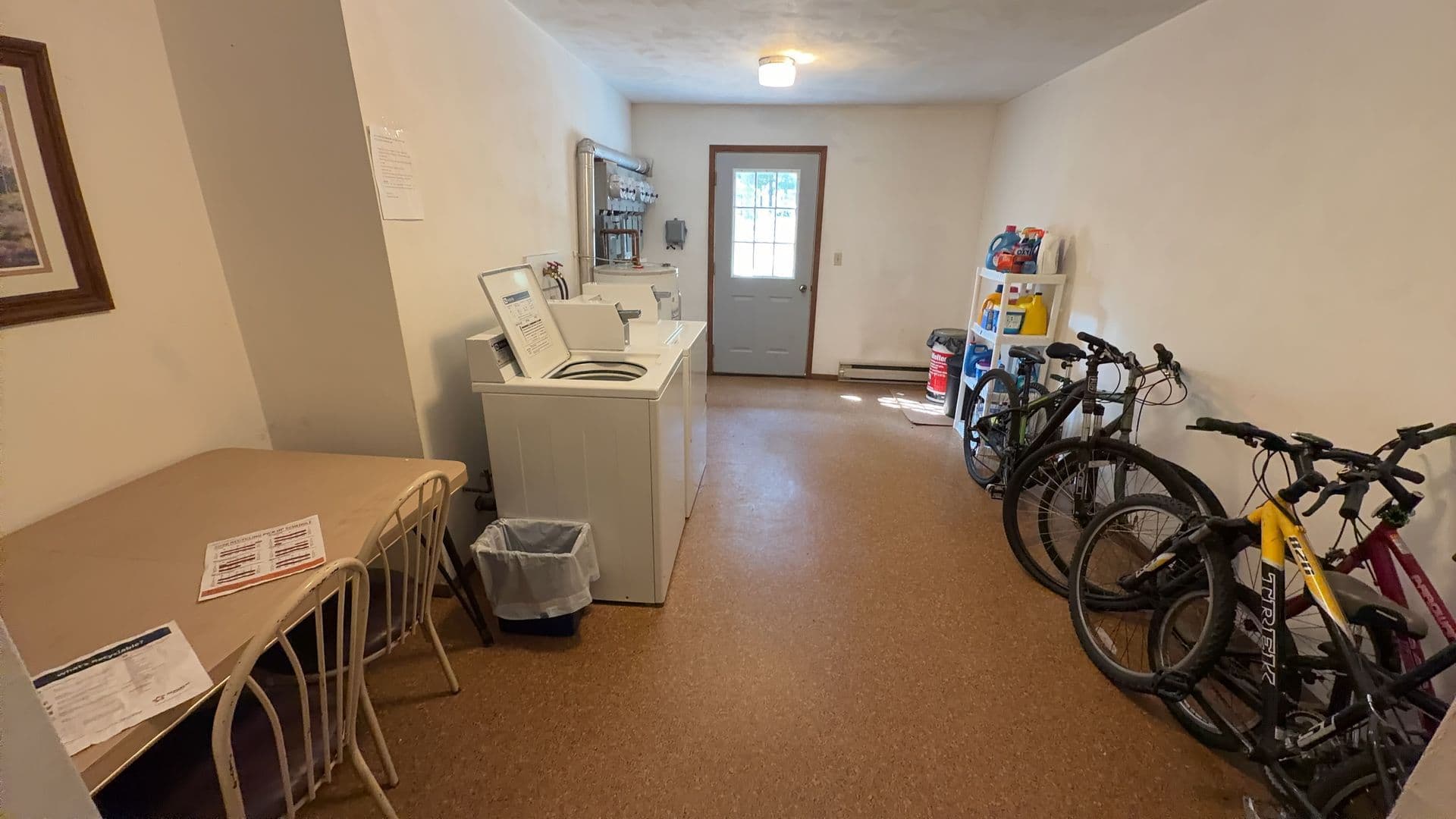 Weston Apartment: 3605 Ross Avenue