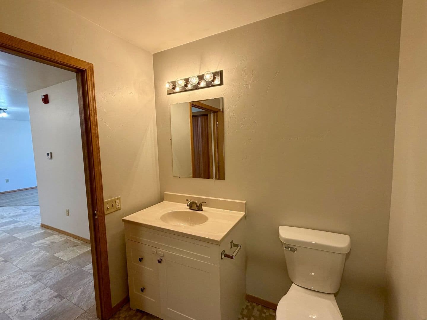 Wausau Apartment: 1813 N 11th Ave