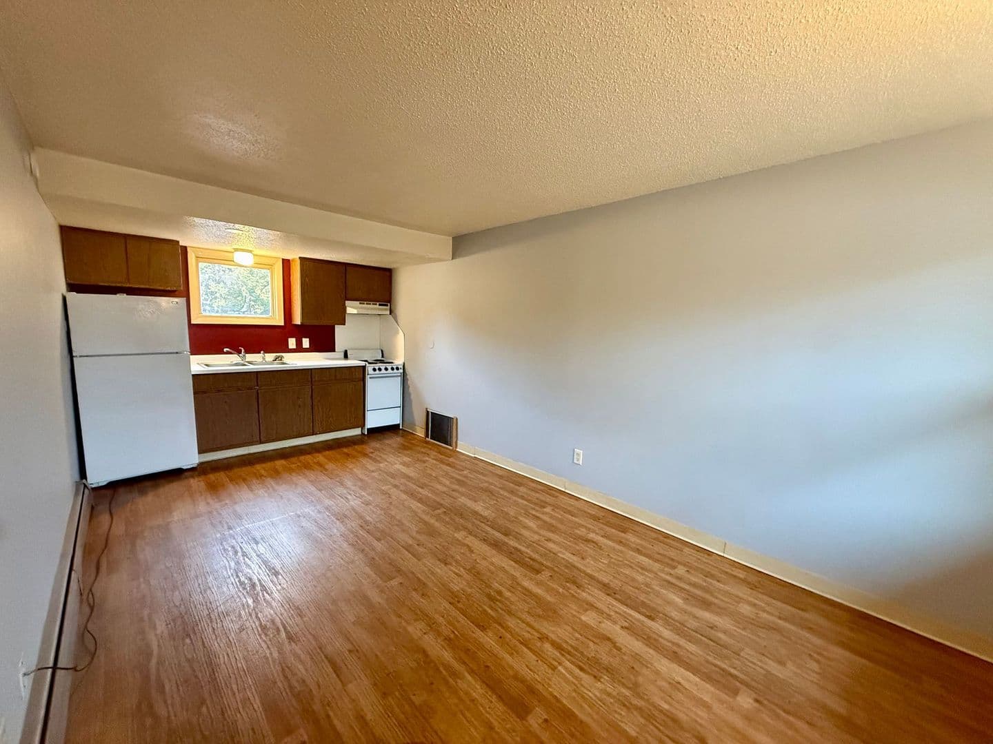 Wausau Apartment: 601 McClellan St