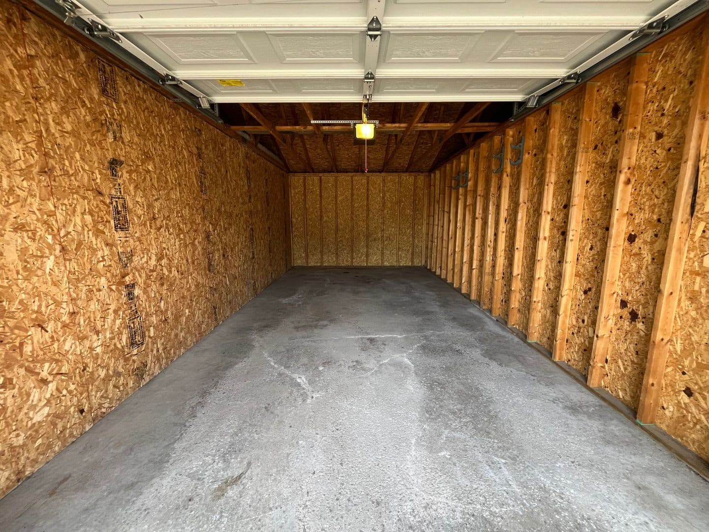 Medford Apartment: 805 W Allman Street
