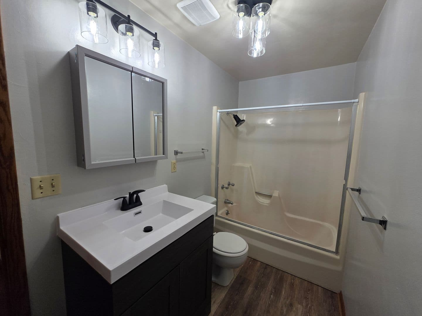 Wisconsin Rapids Apartment: 2221 Boles Street