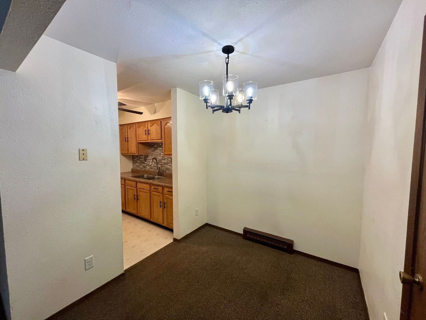Tomahawk Apartment: 1011 Timm St