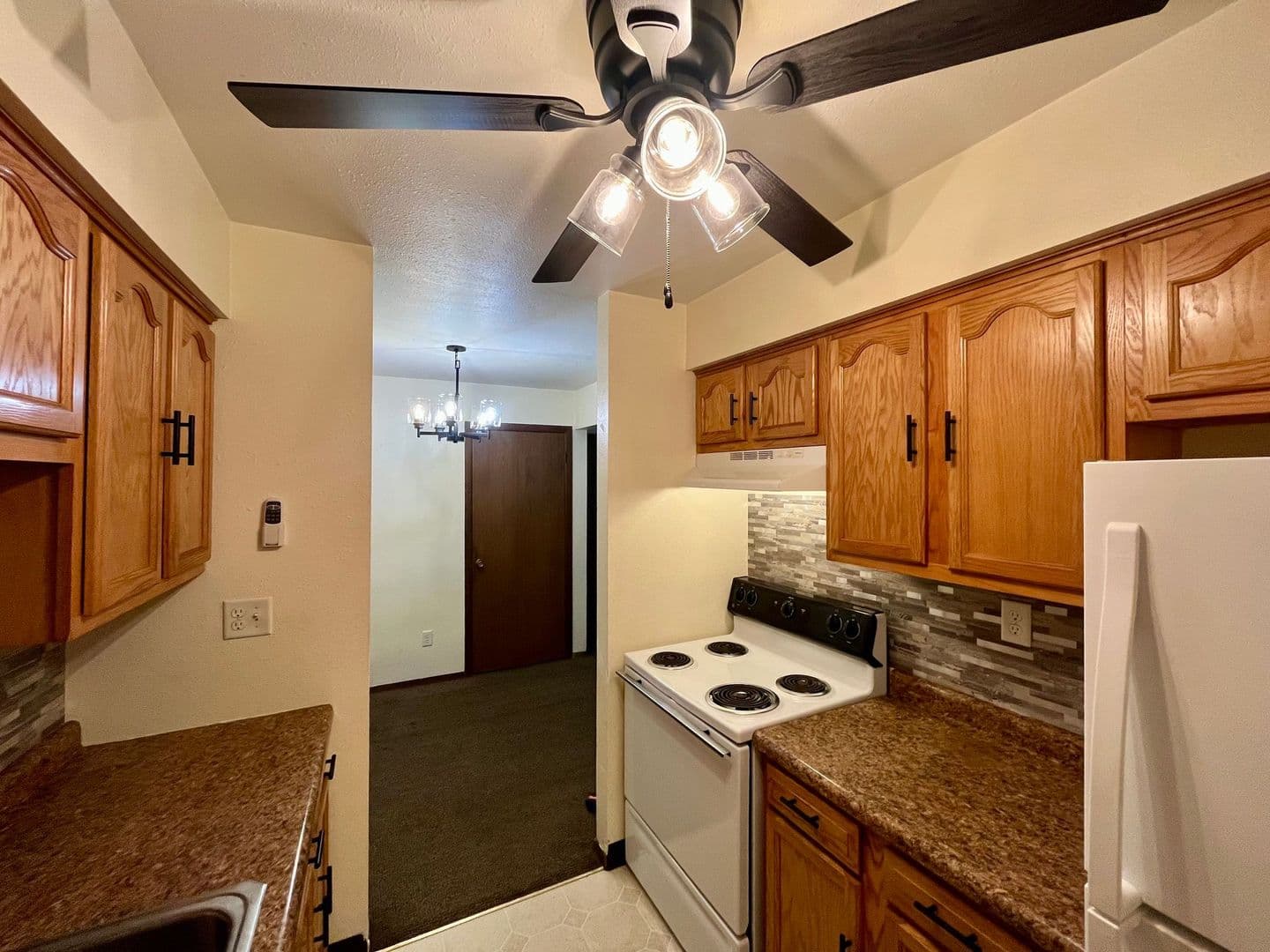 Tomahawk Apartment: 1011 Timm St