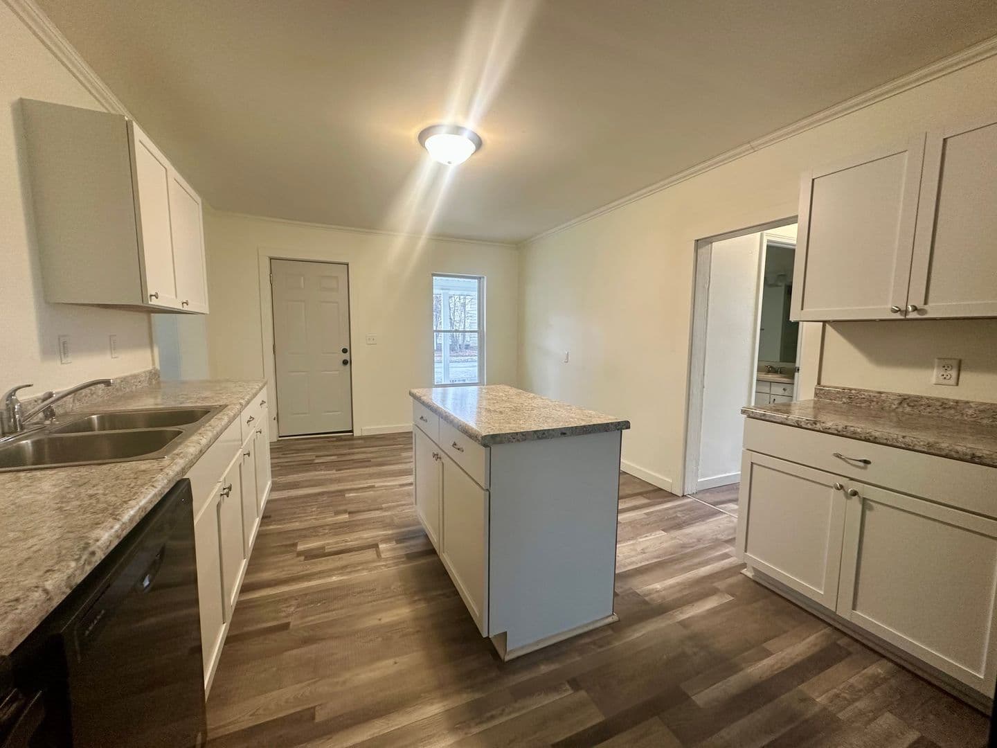 Wausau House: 706 Lincoln Ave