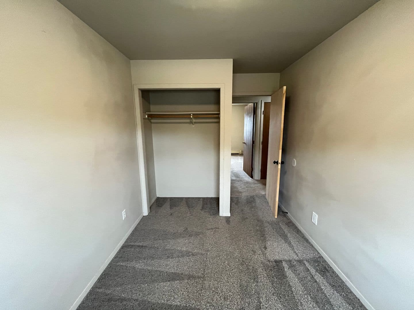 Stevens Point Apartment: 2448 4th Ave