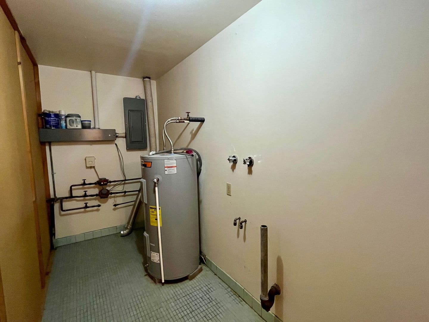 Marshfield Apartment: 1703 Sawyer Dr