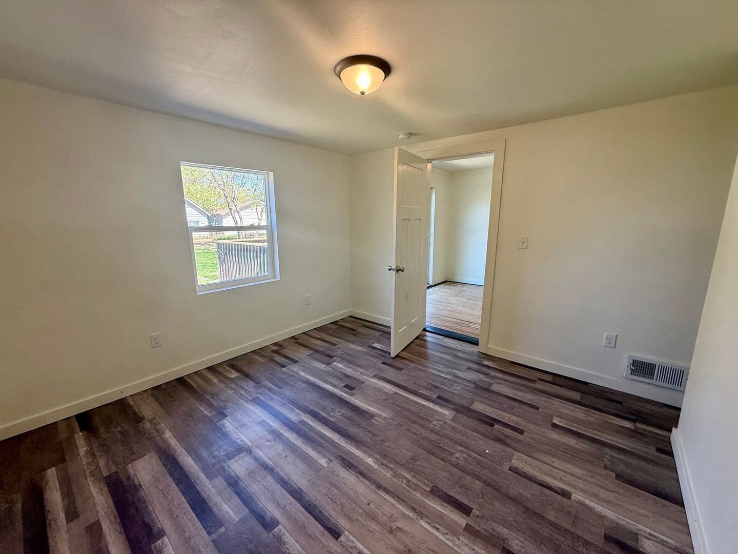 Wausau House: 706 Lincoln Ave
