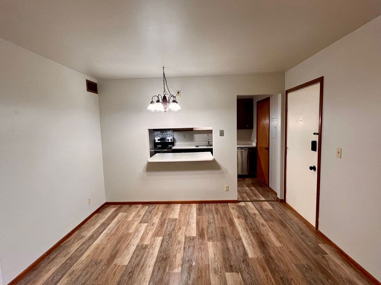 Plover Apartment: 3520 Evergreen Dr