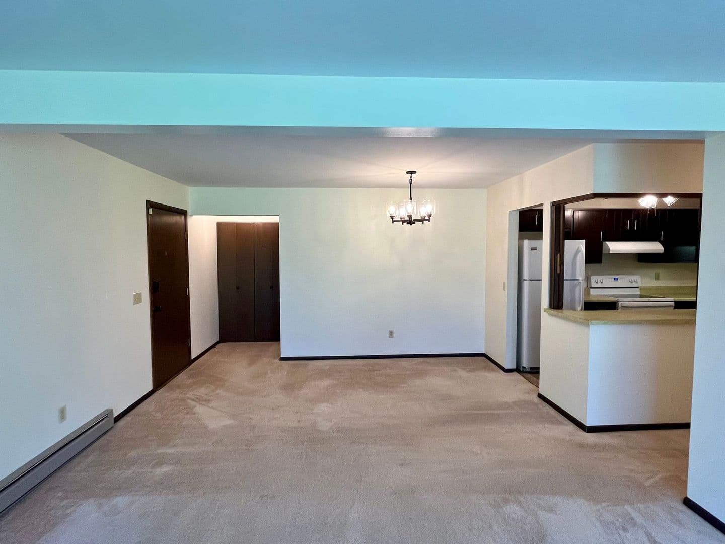 Marshfield Apartment: 1703 Sawyer Dr