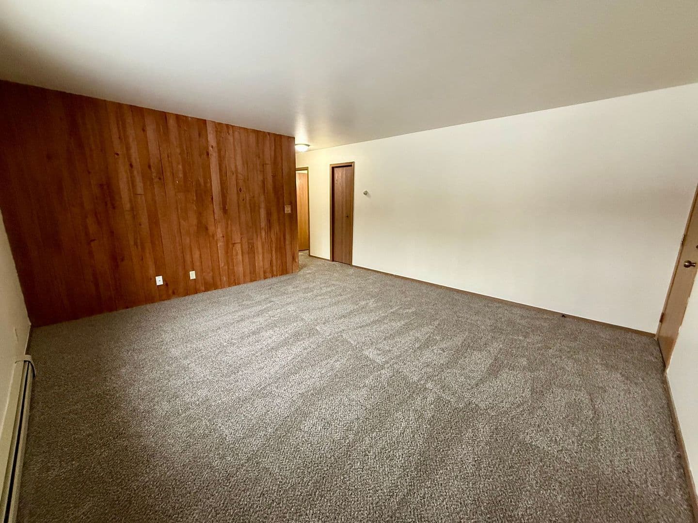 Plover Apartment: 2941 Bea Jay Lane