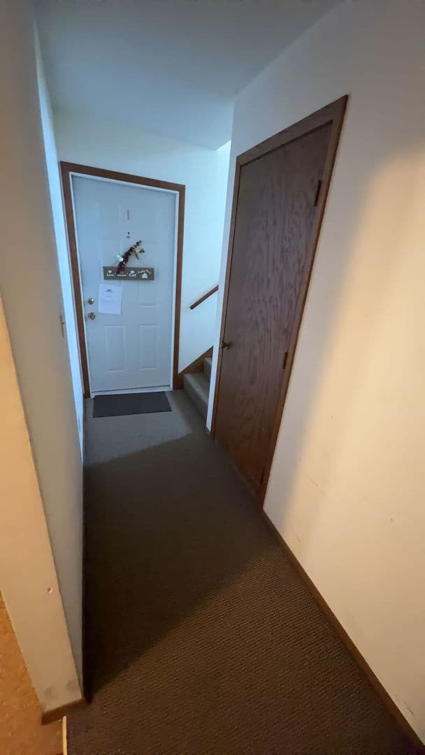 Weston Apartment: 3605 Ross Avenue