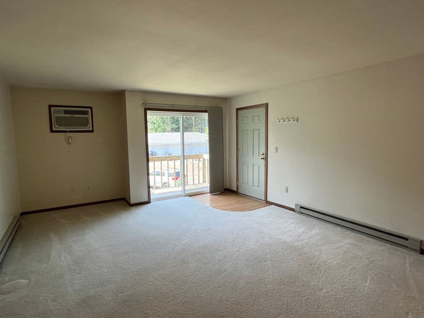 Medford Apartment: 805 W Allman Street