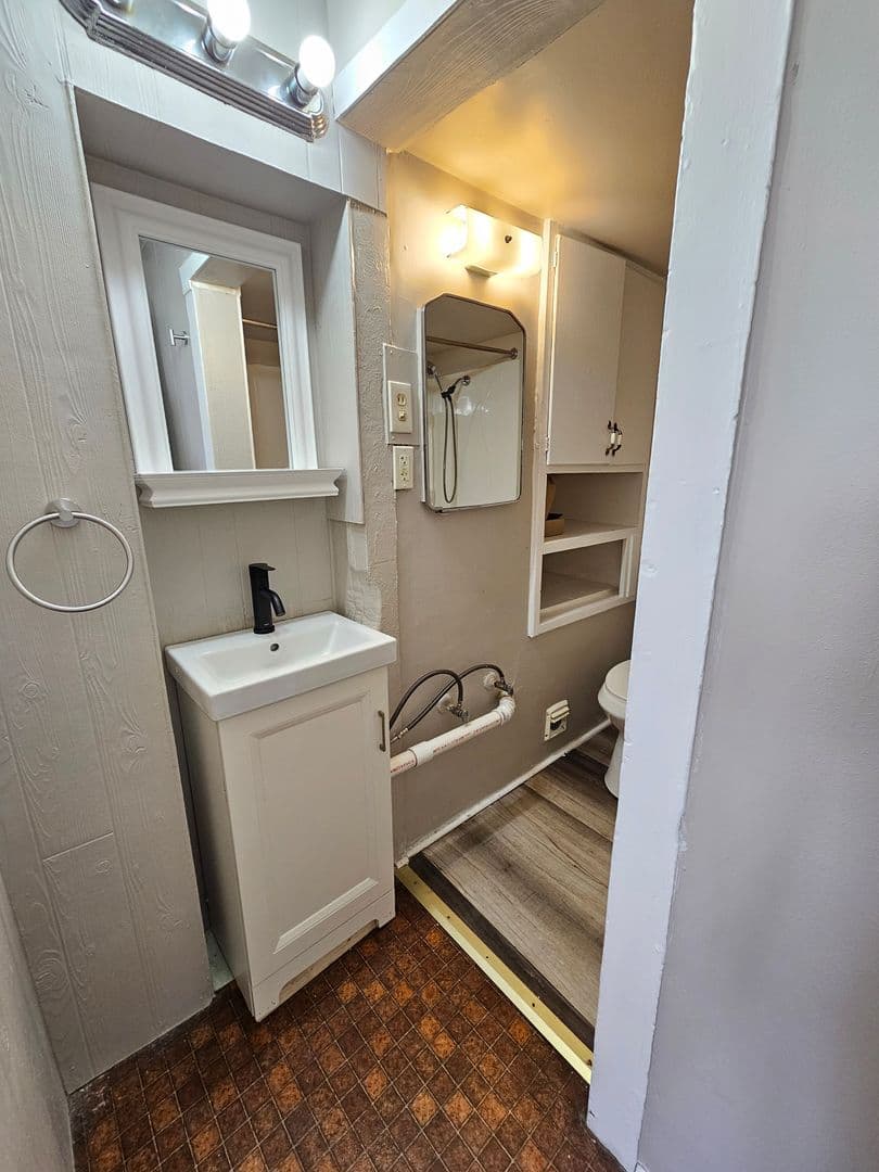 Wisconsin Rapids Apartment: 341 9th St N