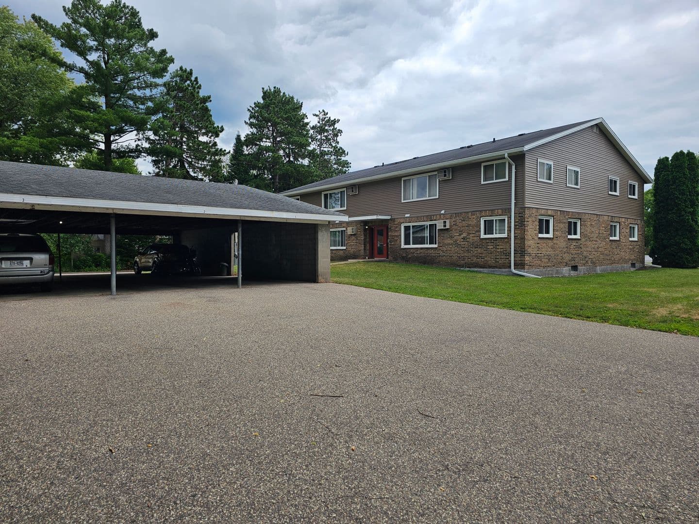 Port Edwards Apartment: 30 Letendre Ave