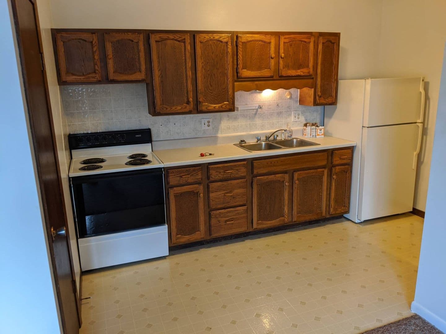 Wittenberg Apartment: 516 S Webb Street