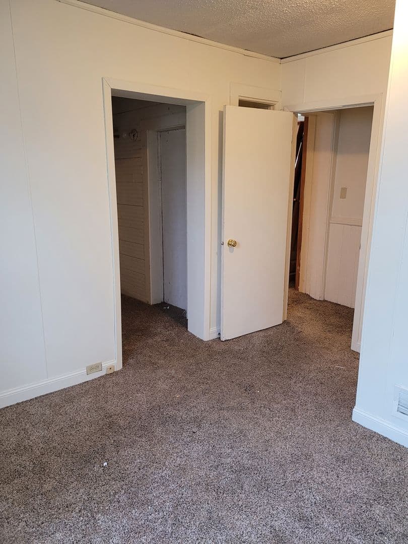 Wausau Apartment: 919 Washington Street