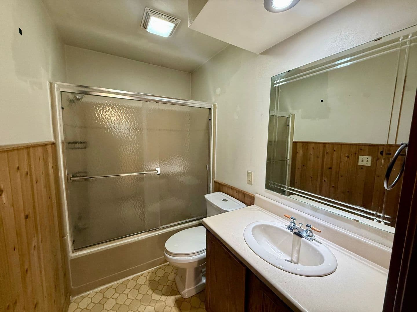 Wausau House: 152025 Robin Lane