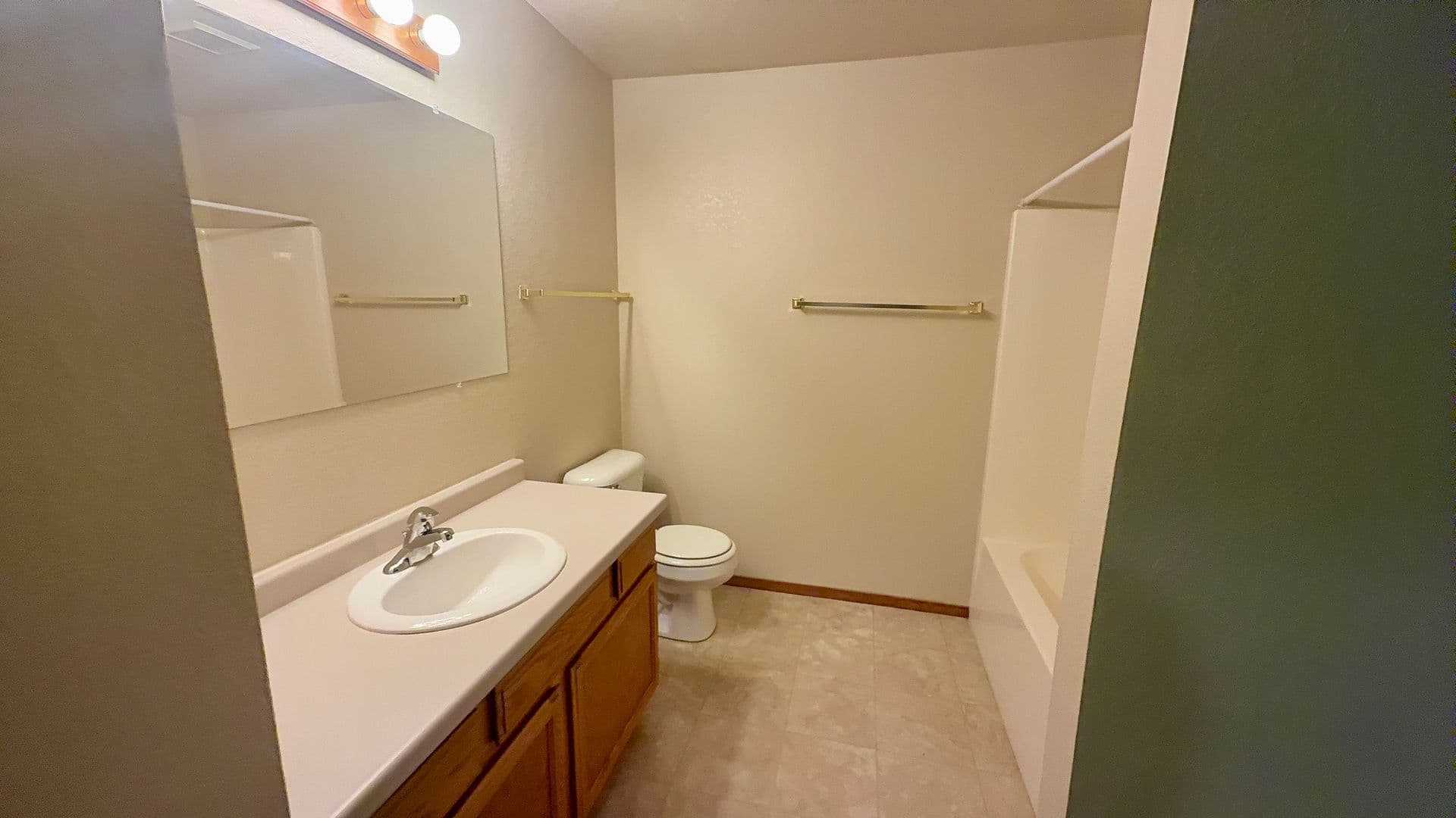 Stevens Point Apartment: 5601 Sandpiper Drive B