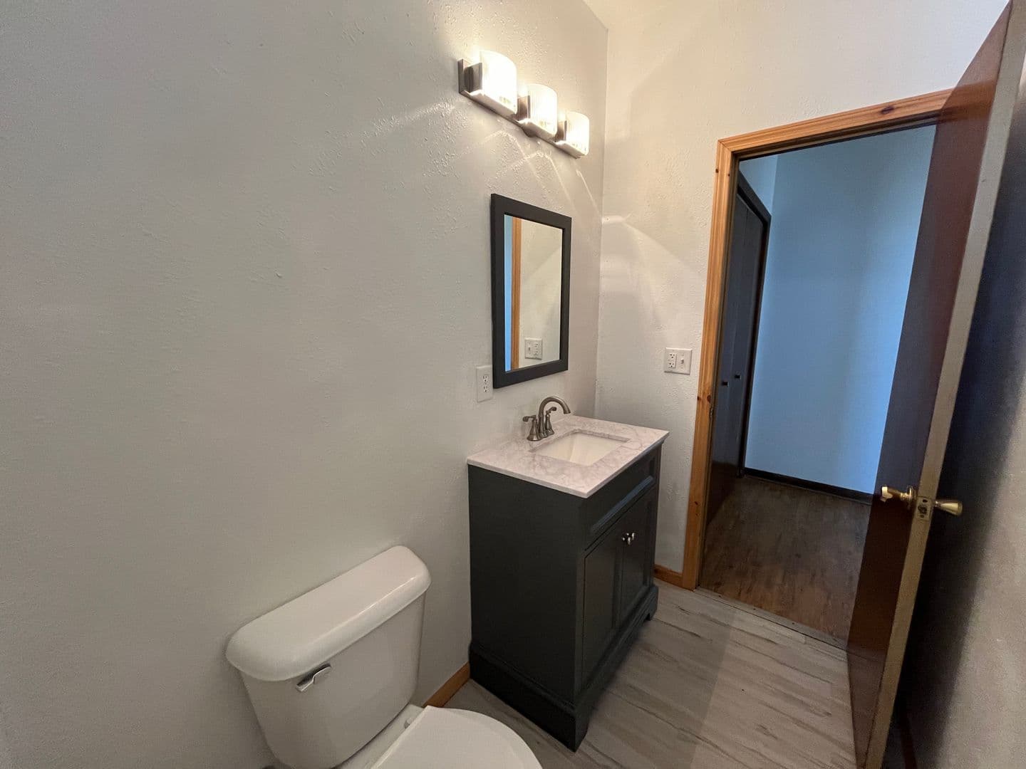 Wausau Apartment: 1015 Grand Ave
