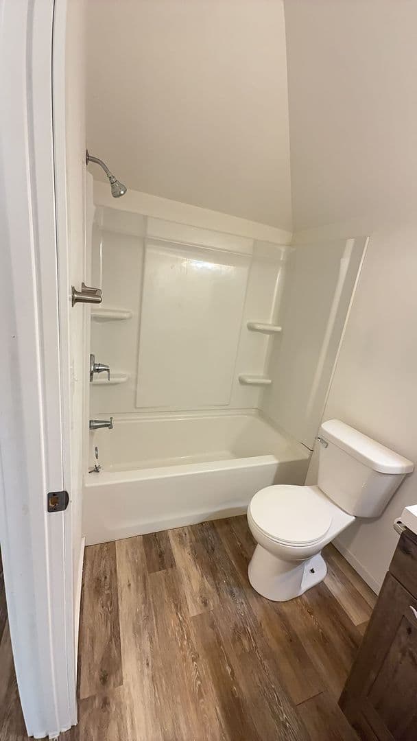 Antigo Apartment: 540 Wausau Road