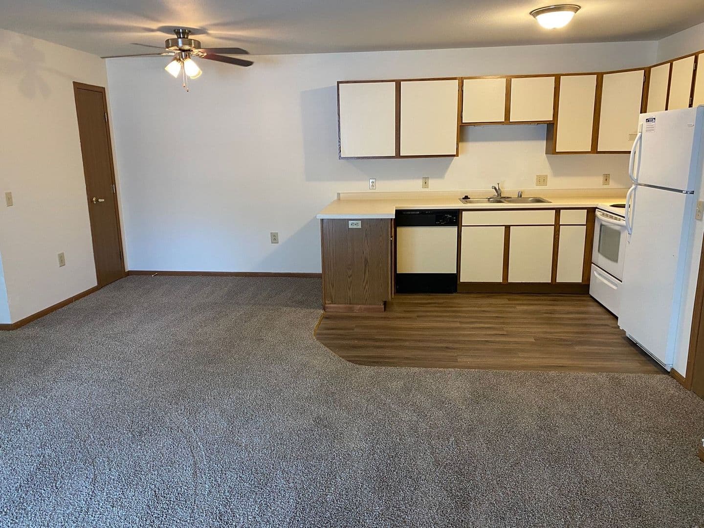Westfield Apartment: 244 W 4th St