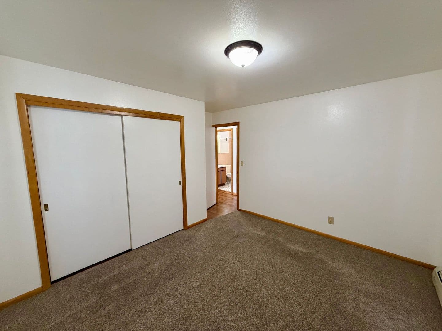 Stevens Point Apartment: 1120 Sunset Blvd