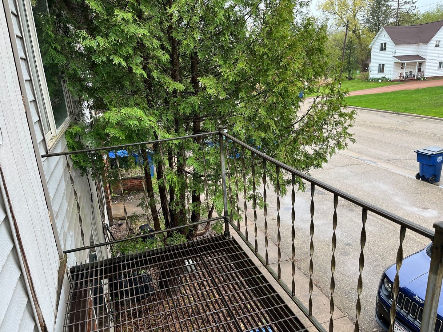Wittenberg Apartment: 207 E Front St