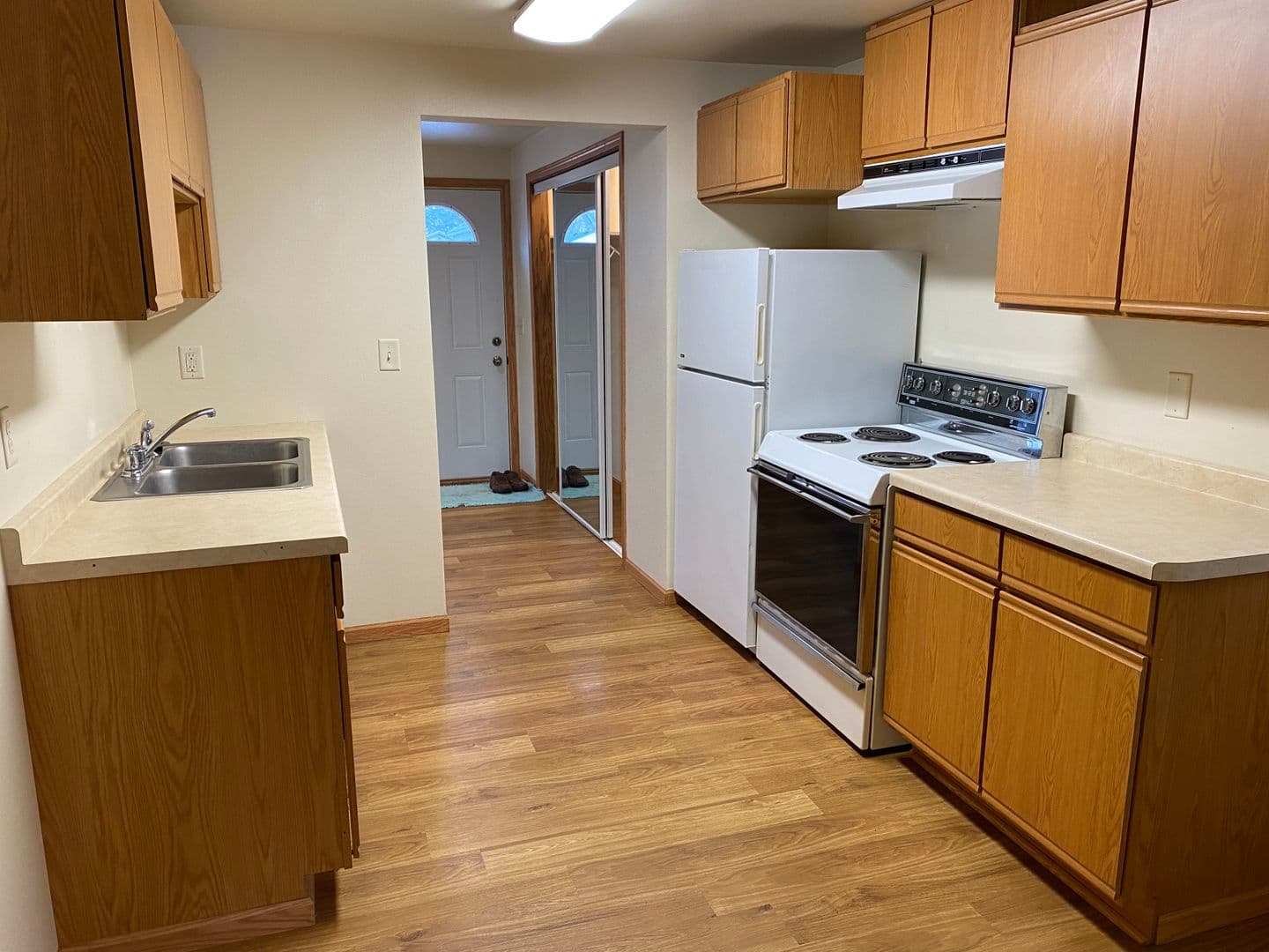 Wausau House: 1034 S 7th Ave