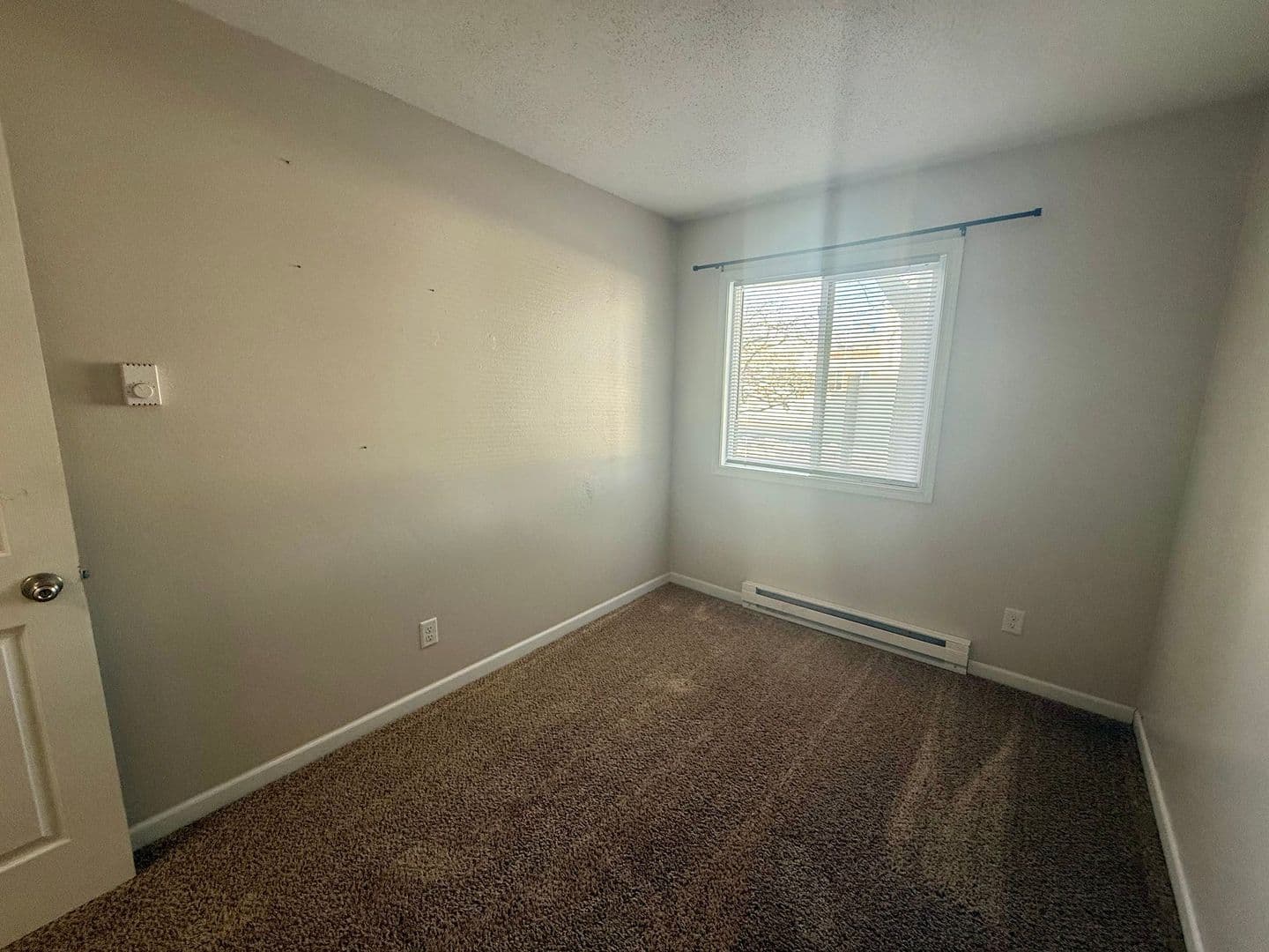 Tomah Apartment: 401 - 405 N Glendale Ave
