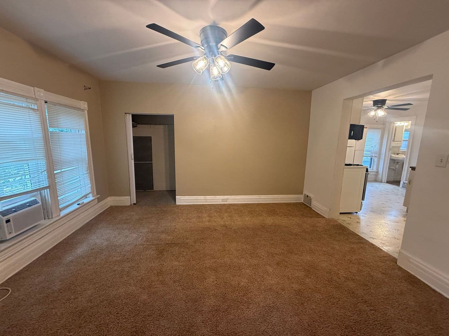 Wausau Apartment: 701 Scott St
