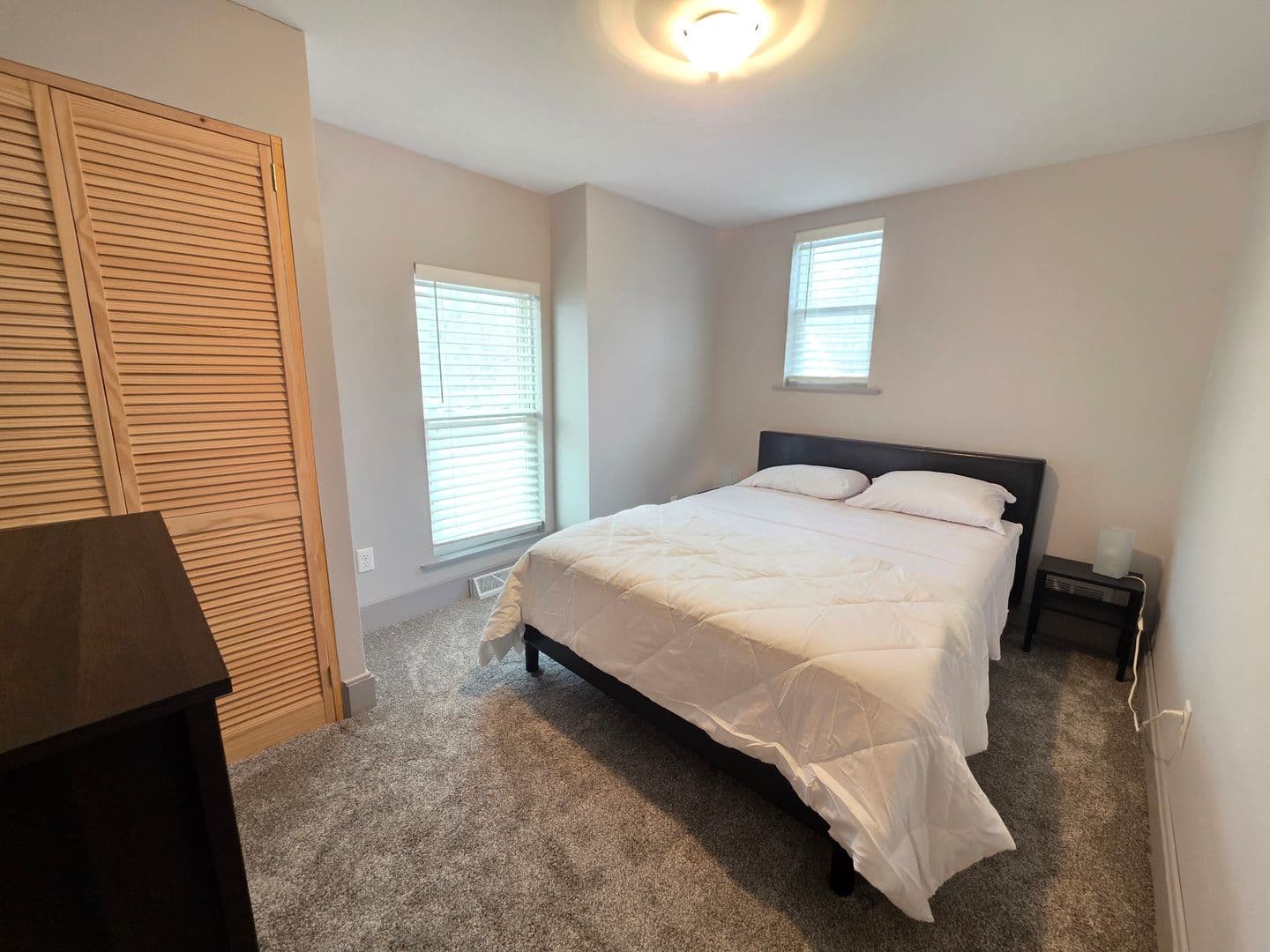 Wisconsin Rapids Apartment: 920 2nd Ave S - 922 2nd Ave S
