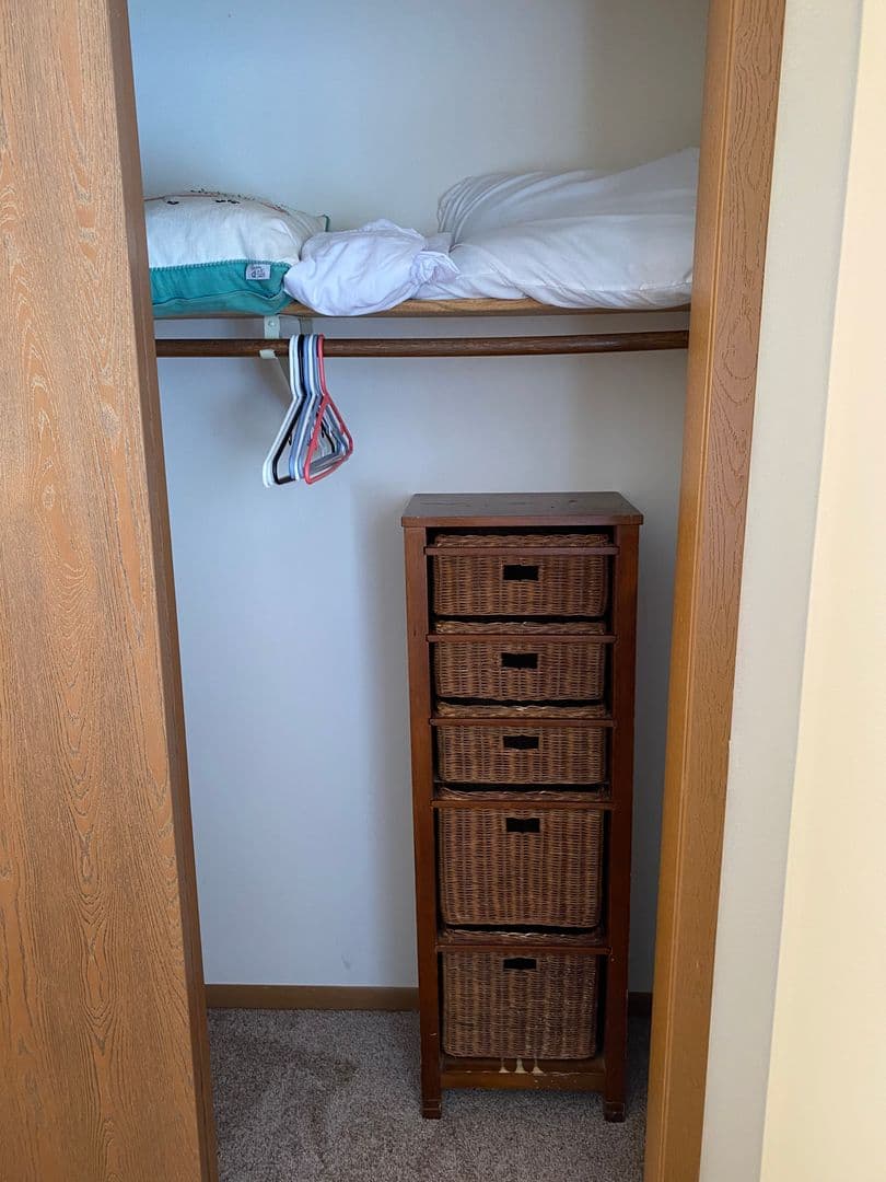 Marshfield Apartment: 307 S Vine Avenue