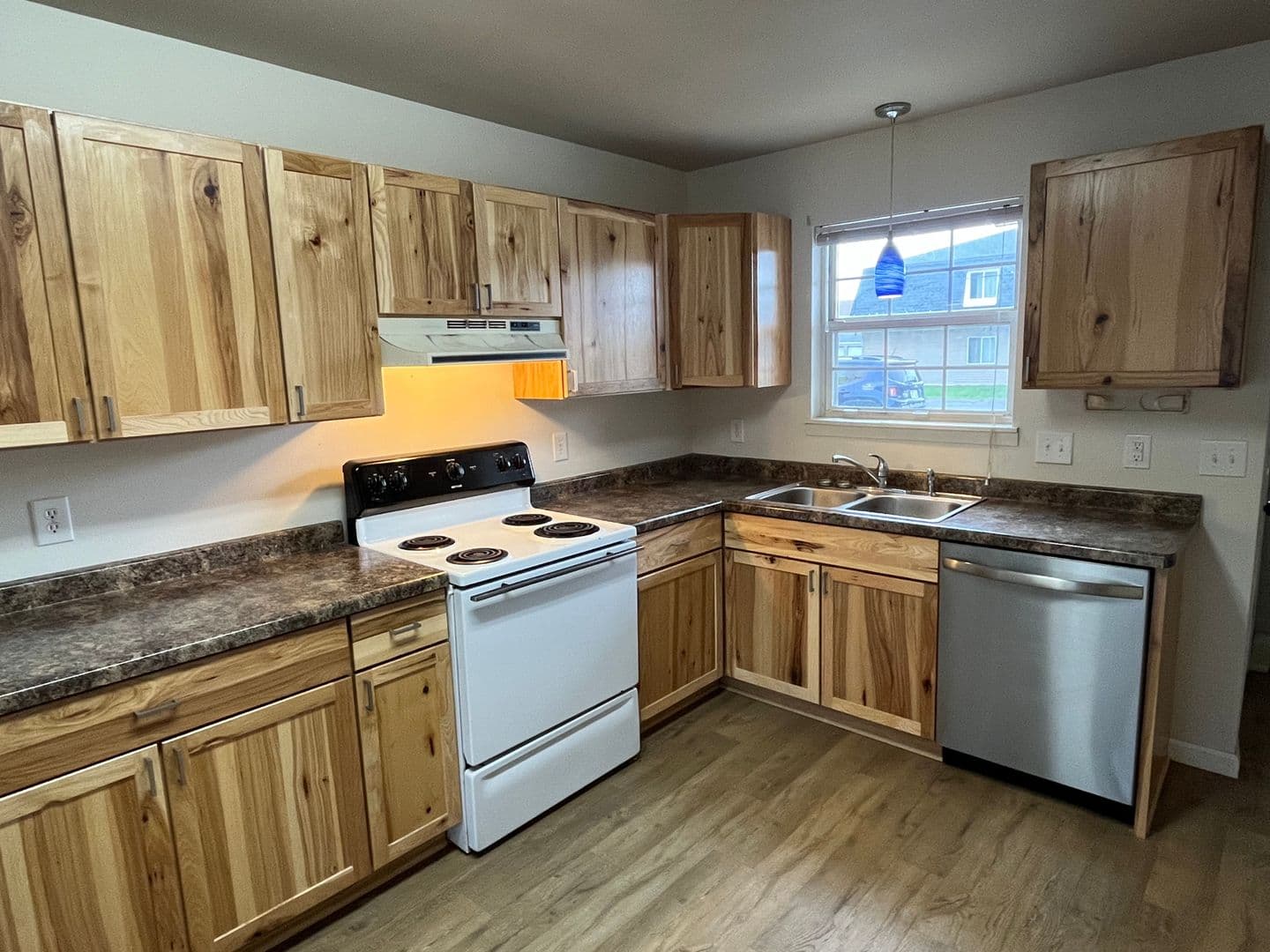 Stevens Point Apartment: 2448 4th Ave