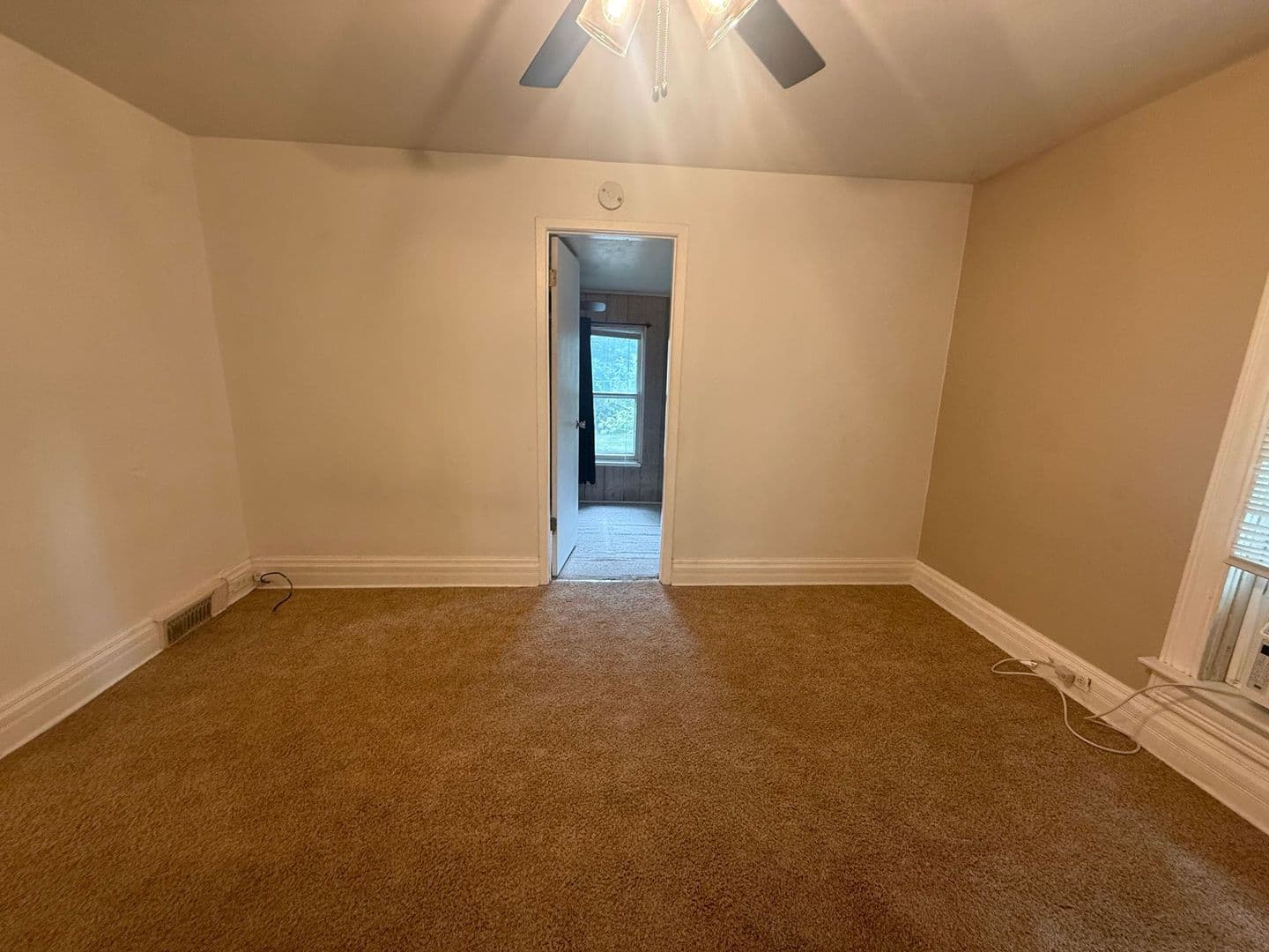 Wausau Apartment: 701 Scott St