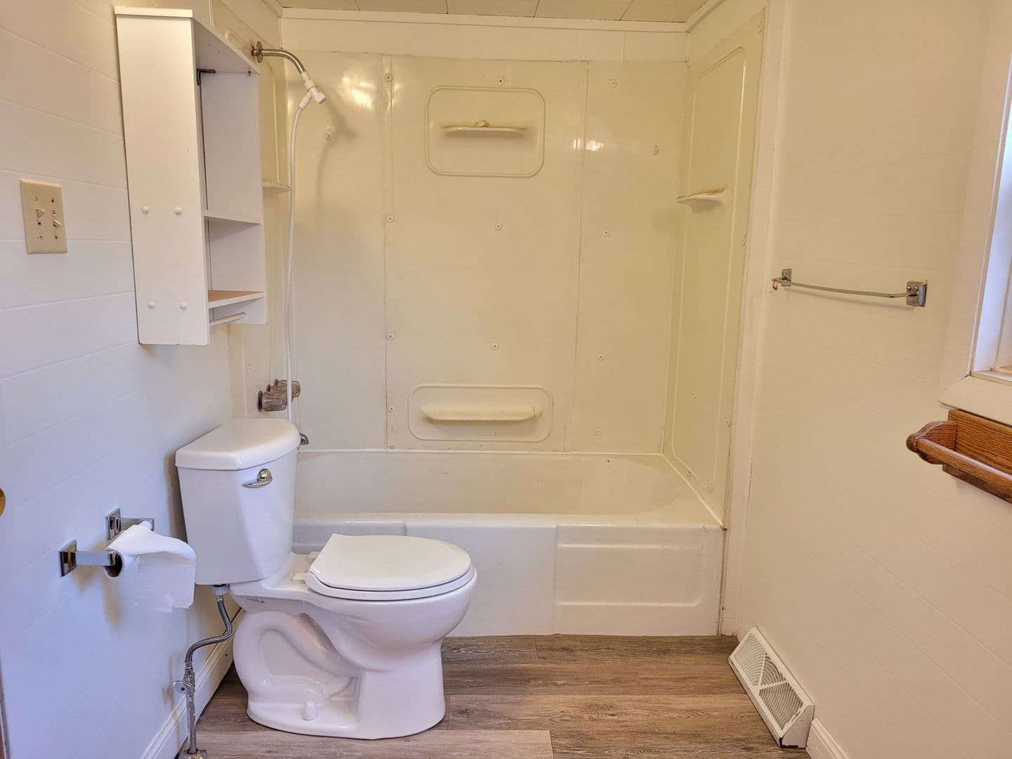 Wausau Apartment: 919 Washington Street