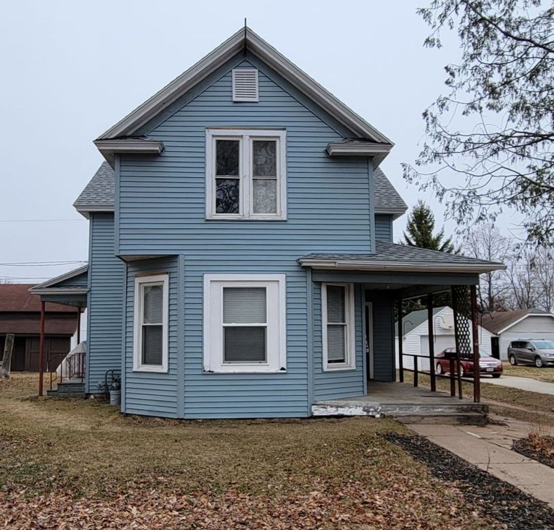 Wausau Apartment: 325 N 3rd Ave